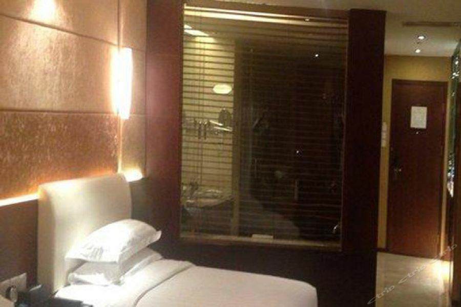 West International Trade Grand Hotel Beijing Exterior photo