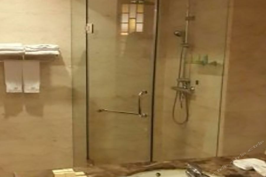 West International Trade Grand Hotel Beijing Exterior photo